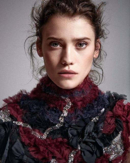 CHIC TROIS — Elle Hungary