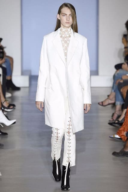 Yang Li S/S 17 Show — Yang Li