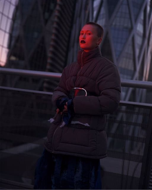 Le rouge et le noir by Claudia Revidat — METAL ONLINE