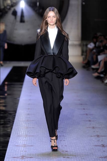 Dice Kayek Haute Couture Fall 2015 show — Dice Kayek