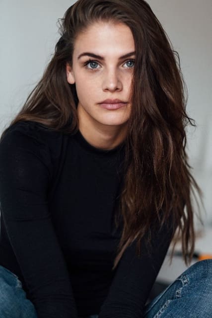 Lisa Tomaschewsky — 4