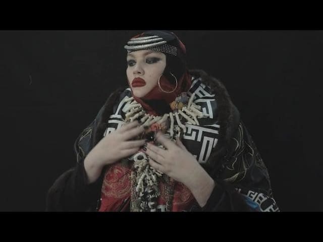 Dressing Cermony n°1 - Daniel Lismore — Visionaire