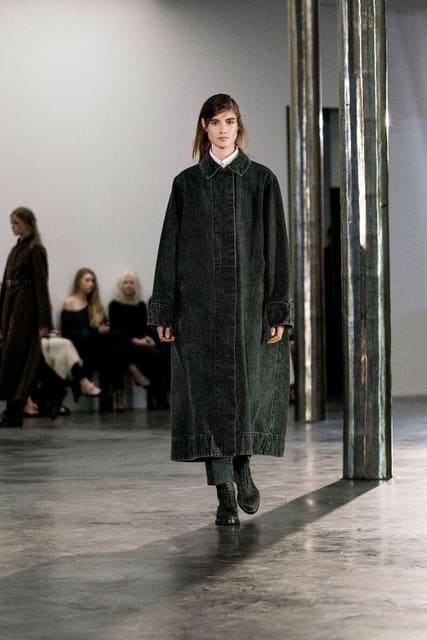 The Row F/W 17 Show — The Row