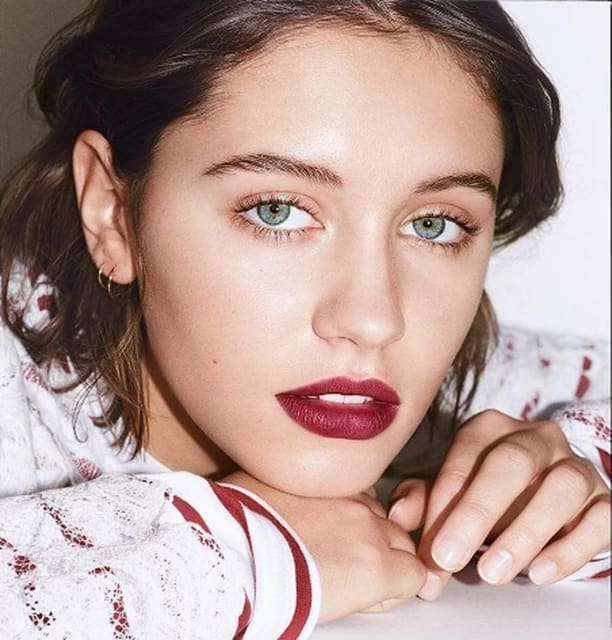 Burberry Beauty Spring 2017 — Burberry