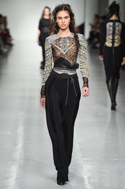 Antonio Berardi F/W 17 Show — Antonio Berardi
