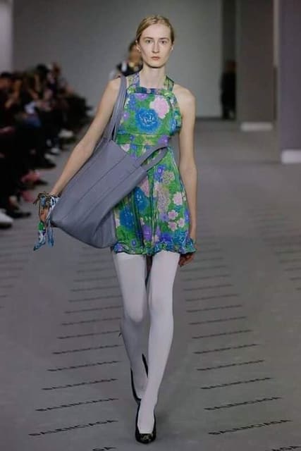 Balenciaga F/W 17 Show — Balenciaga