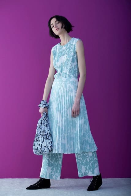 Christian Wijnants Pre-Fall 2017 Lookboo... — Christian Wijnants