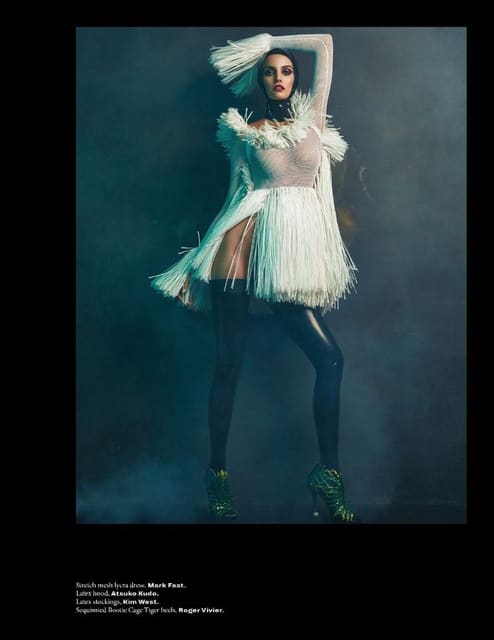 Sofia Resing by Mike — L'Officiel Singapore