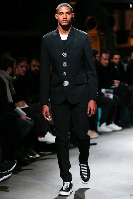 Maxime Ndombele — 4