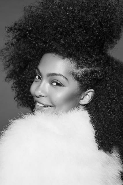 Yara Shahidi Is One of Gen Z's Most Insp... — Paper Magazine