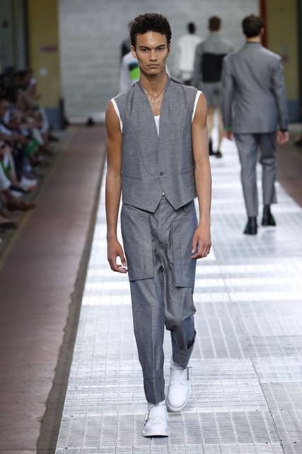 Joel Leon Perreira — 10