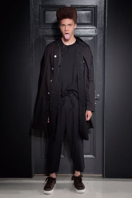 Gustav Von Aschenbach S/S 18 Men's Prese...