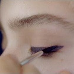 Bobbi Brown Fall 2017 — Bobbi Brown