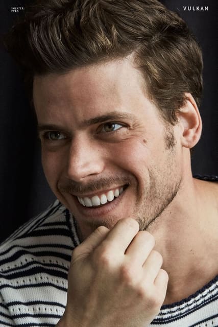 Francois Arnaud — Vulkan Magazine