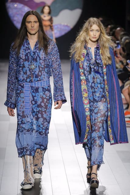 Anna Sui S/S 18 Show — Anna Sui