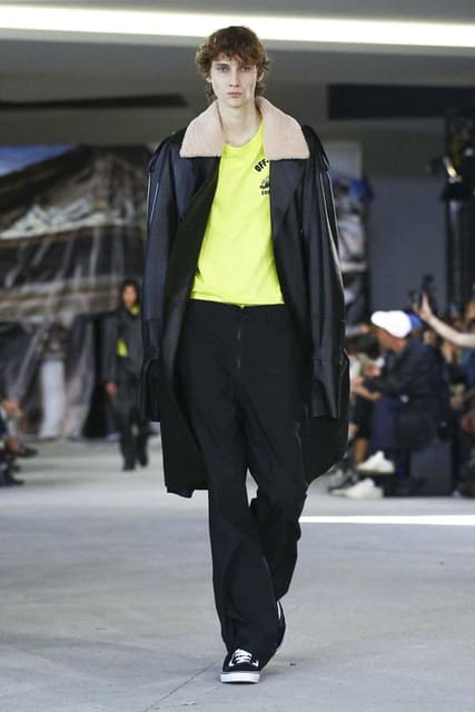 Off-White S/S 17 Men's Show — Off-White