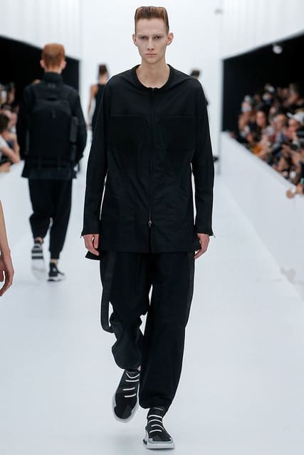 Y-3 S/S 17 Men's Show — Y-3