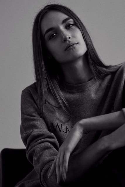 Sweater Girls