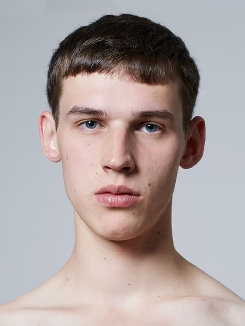 Artur Chruszcz — 8