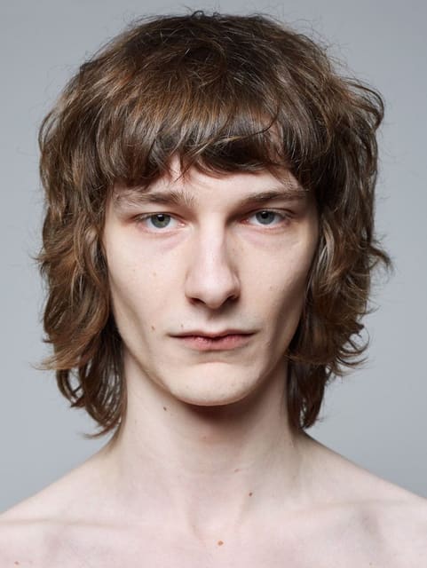 Dominik Hahn — 9