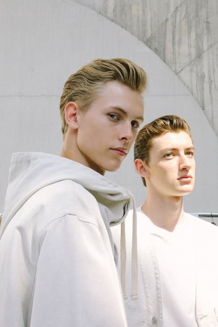 ODDA 13 'Be Major' Backstage Milan Men´s... — ODDA Magazine