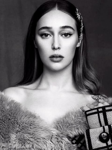 Alycia Debnam-Carey — MONROWE Magazine