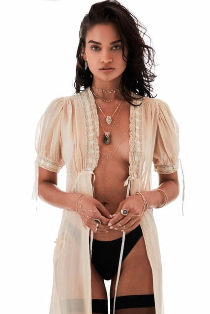 JAxSHANINA Fall 2017 — Jacquie Aiche