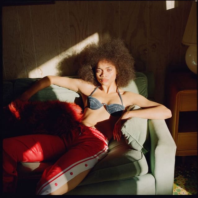 Chavi at The Motel — Wonderland Magazine