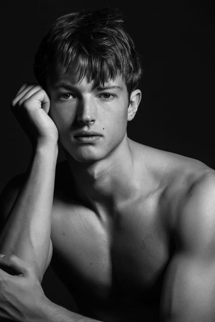 Abel Van Oeveren — 6
