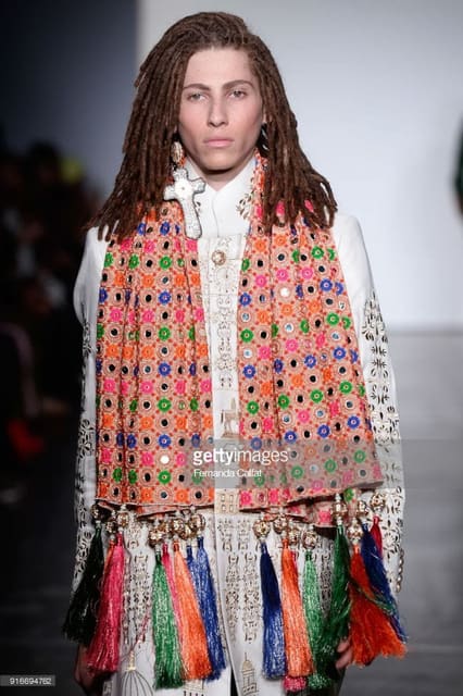 Helen Anthony F/W 18 Show — Helen Anthony