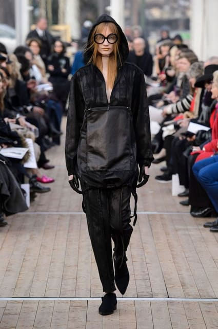 Guy Laroche F/W 18 Show — Guy Laroche