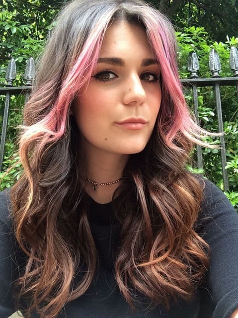 Scarlett Burton