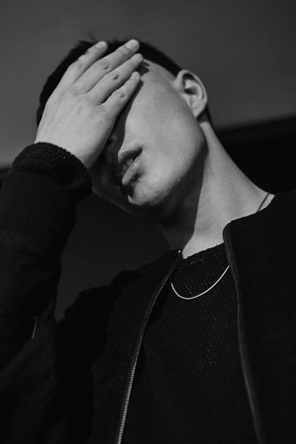 Spotlight — Deux Hommes