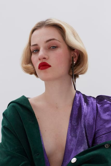 THIS IS JULIA - LOVESOME MAGAZINE