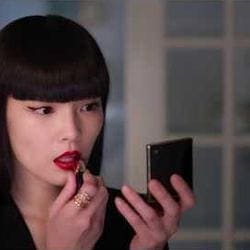 How-To Film Unlock the Look with Kozue A... — Clé de Peau Beauté