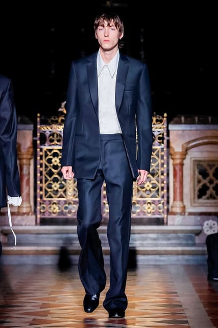 Sharon Wauchob S/S 19 Show — Sharon Wauchob
