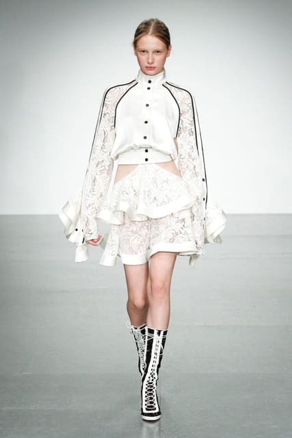 David Koma S/S 18 Show — David Koma