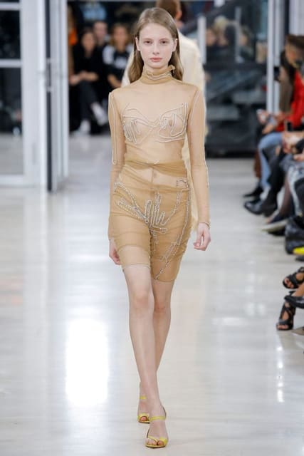 Y/Project S/S 18 Show — Y/Project
