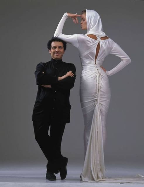Le Sculpter Des Femmes — Elle France