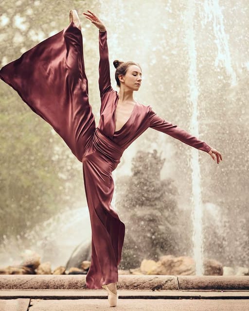 Celebrating 10 Years of Cushnie with Isa... — Bergdorf Goodman