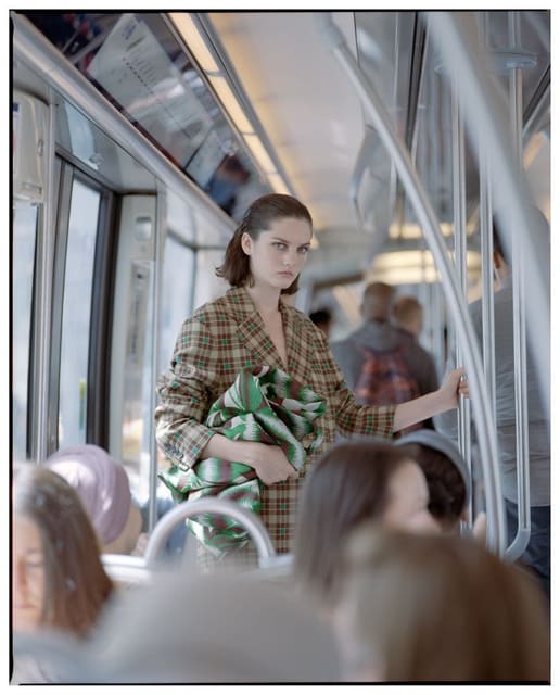 DOWNTOWN GIRL — Elle Japan