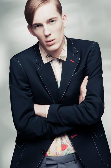 Between Worlds — Fiasco Magazine