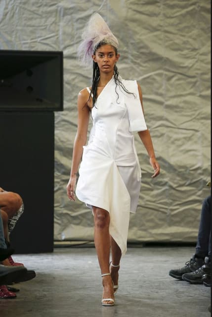Luar S/S 19 Show — Luar