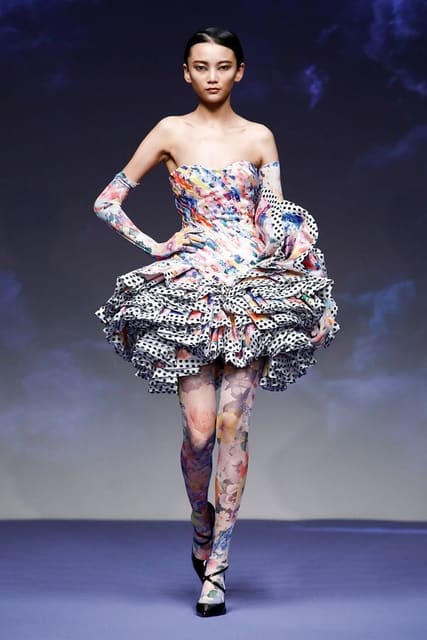 Richard Quinn S/S 19 Show — Richard Quinn