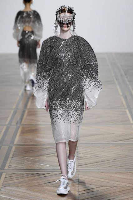 Anrealage S/S 19 Show — Anrealage