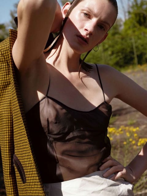 ILVIE GOES RED — Redmilk Magazine