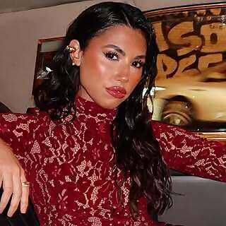 Key metrics to track in Carla Cojocari campaigns: reach, interactions, and conversions