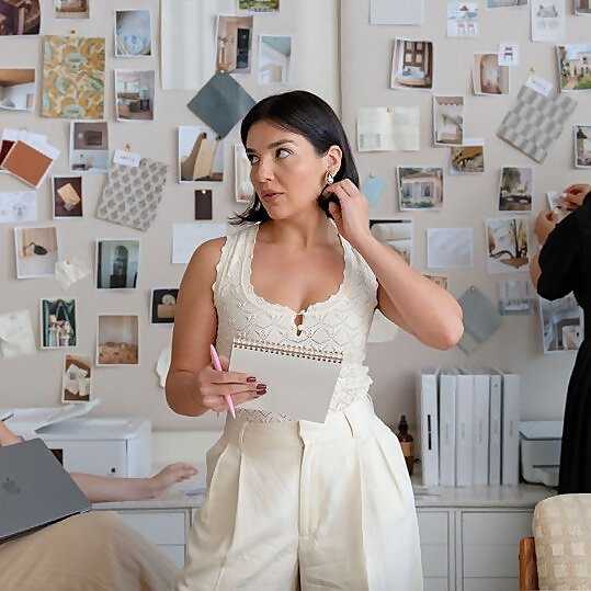 Collab basics: outreach tips, rates, and setting expectations