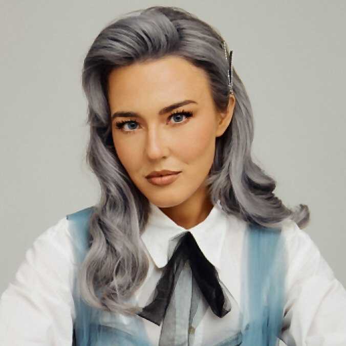 Top 70 Female Car Influencers in 2025